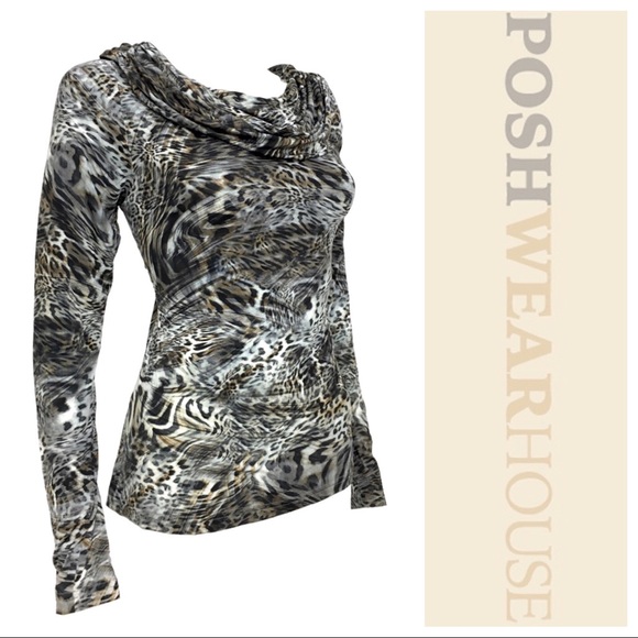 Karen Kane Tops - Karen Kane Animal Print Scoop Neck Stretch Fit Top
